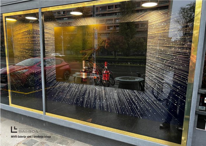 UREĐENJE IZLOGA – MIVA GALERIJA VINA